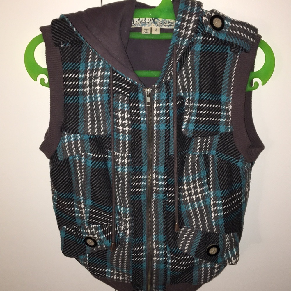 Plaid heavy vest